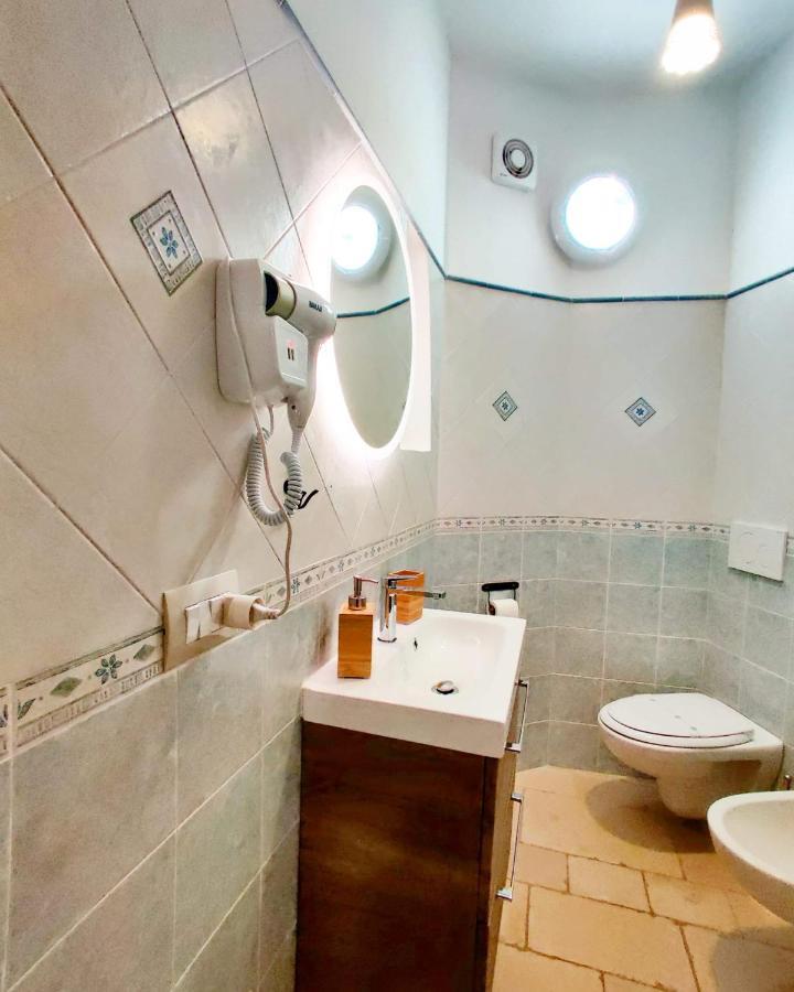 פולינאנו א מארה C'Era Una Volta Apartments מראה חיצוני תמונה