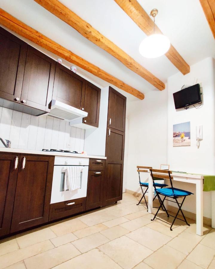 פולינאנו א מארה C'Era Una Volta Apartments מראה חיצוני תמונה