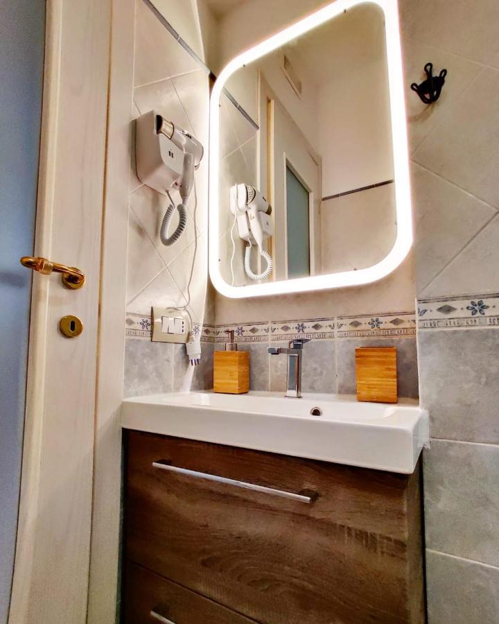 פולינאנו א מארה C'Era Una Volta Apartments מראה חיצוני תמונה