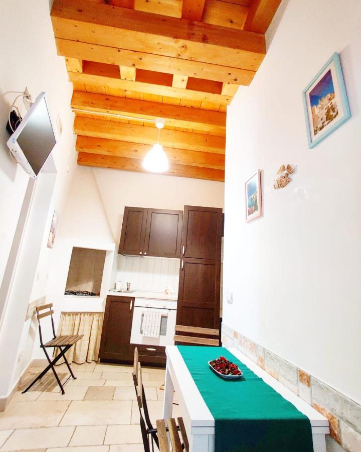 פולינאנו א מארה C'Era Una Volta Apartments מראה חיצוני תמונה